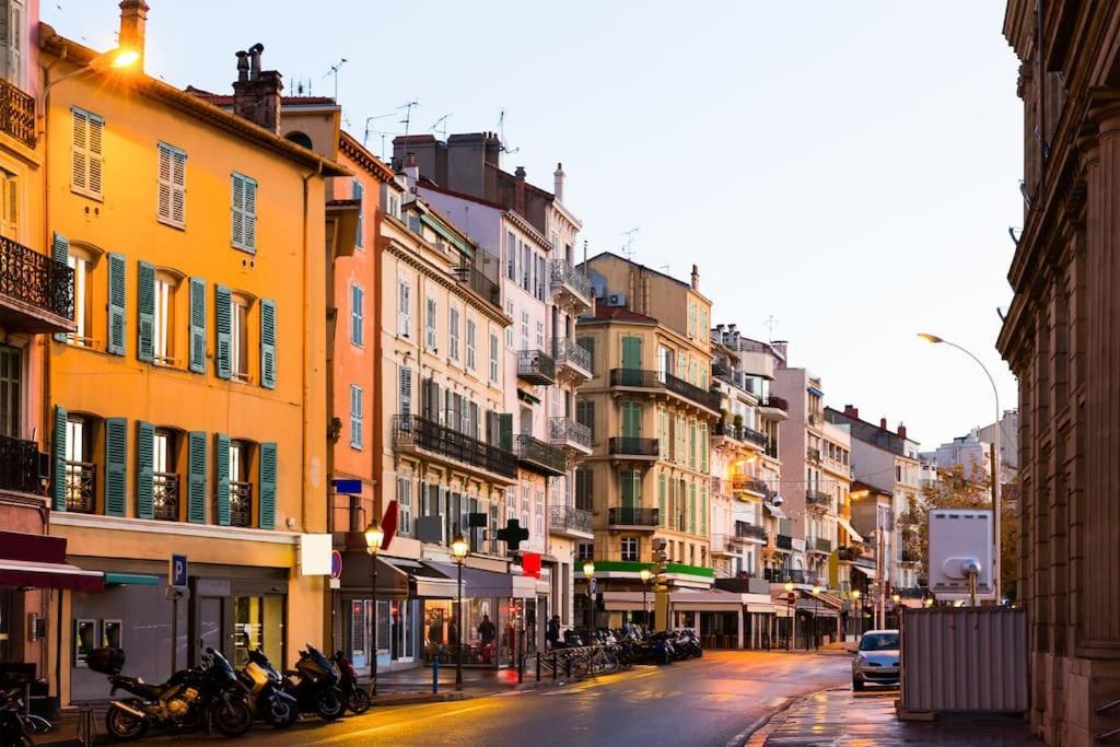 Appartement Location In Cannes! Just Renovated! *